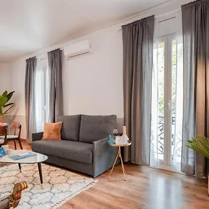 Apartment Sweett - Comte Urgell, Barcelona